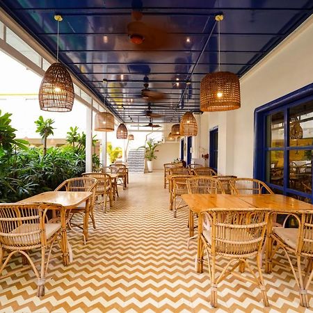 Bloomsuites L Calangute Ngoại thất bức ảnh